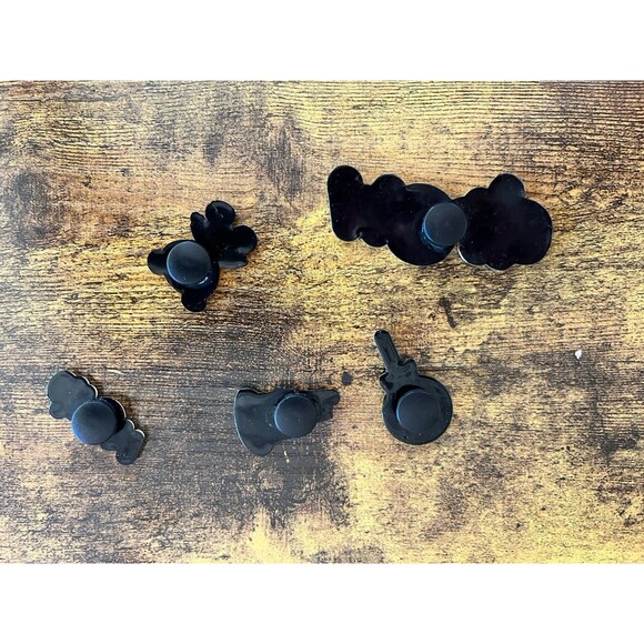 Drew House Jibbitz For Crocs Set Of 5 NEW Justin Beiber - Picture 2 of 3